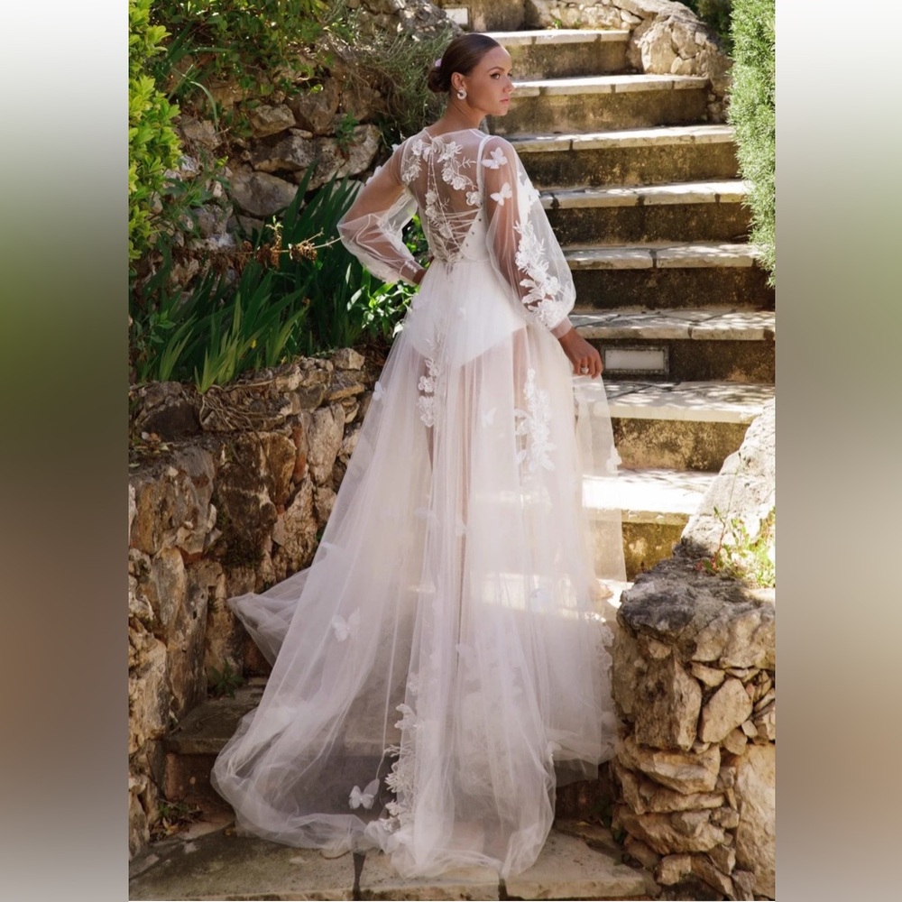 Bridal Robe - Picture 8 of 11